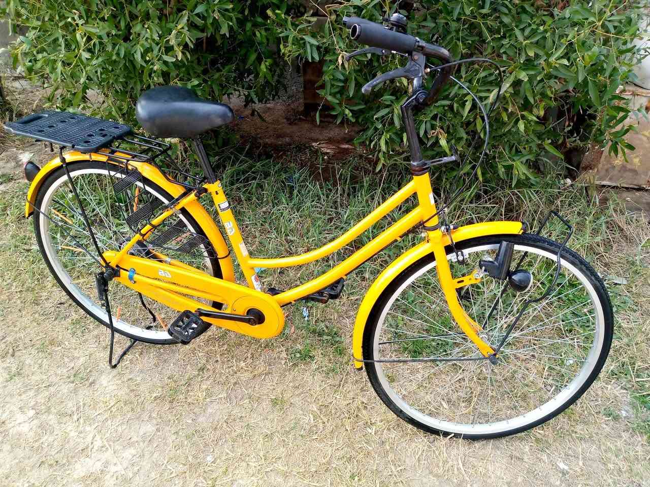 السلام عليكم
بايسكل للبيع على وضع الشركة 

مكان الرميثة 
السعر 130 وبي مجال لشراي 

للتواصل ***********
