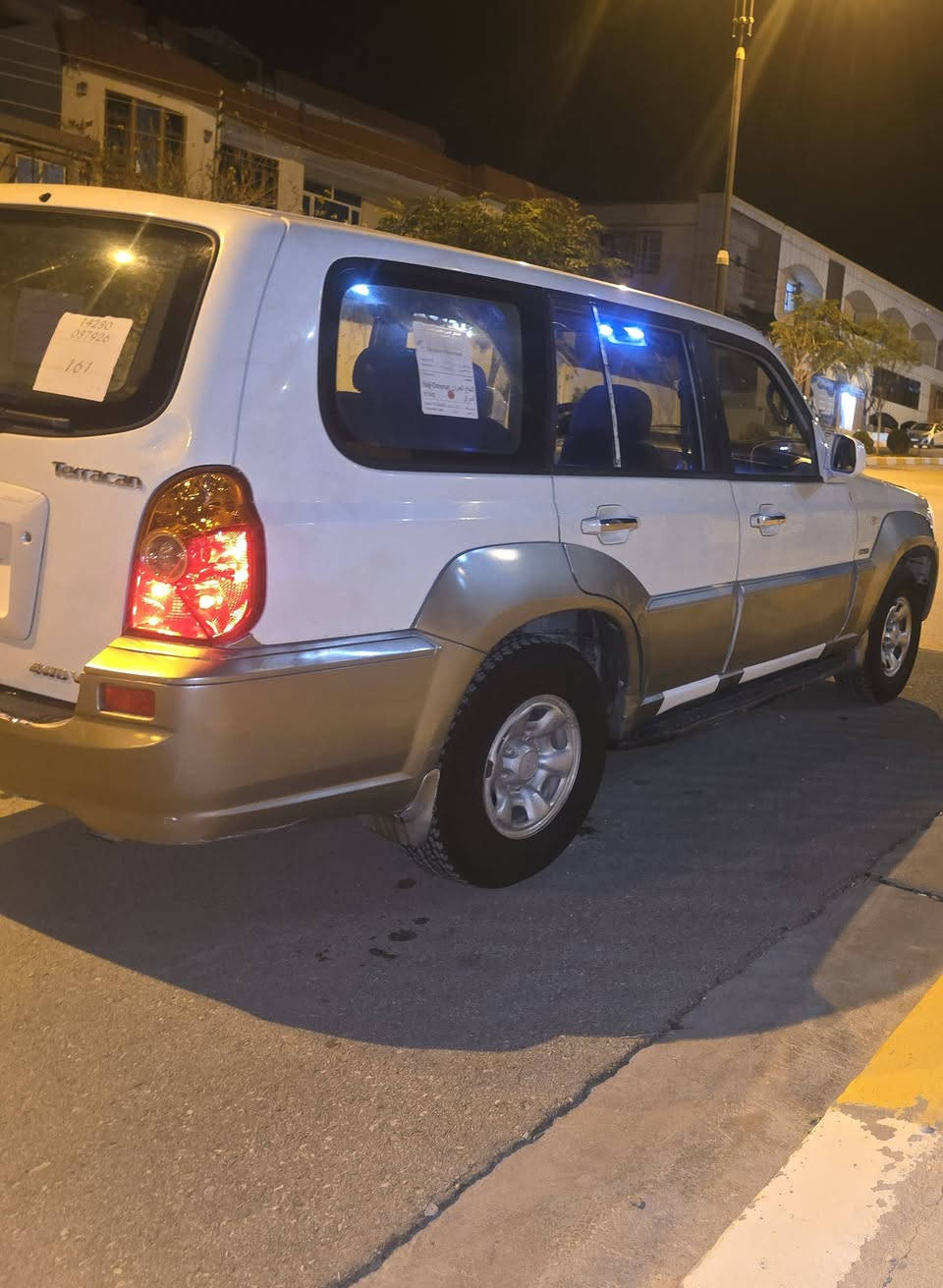 سڵاو لەهەمولایک برایان ترکان مۆدیل 2002 گێڕوومەکینەی خۆی نییە 3000ڤیڤی تی ڕەقەم سلێمانی تازەیە تا 2027 بەشەرتی خەرامەو کامیراش دوبەلە بۆیاخی هەیە هەموگیانی بەشەرت جوارتایەی لۆکی لەسەرە تۆماتیکە بەشەرتی گێروومەکینە لەخواربازاردەفرۆشم 55مەعامەلە ژم *********** دەربەنیخان
