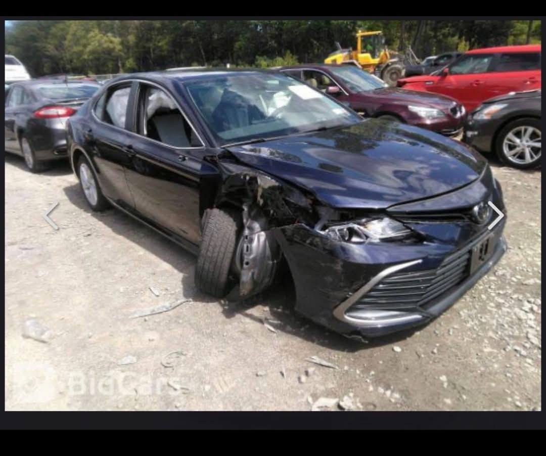 السلام عليكم
كامري موديل22-LE
السعر-185 وبي مجال شي قليل
بعد المعاينه صور الضرر مرفق بالمنشور
 رادار حساسات راقيه وجديده مسجل بأسمي رقم صلاح الدين 
العنوان بيجي الزويه
رقم الهاتف ***********
