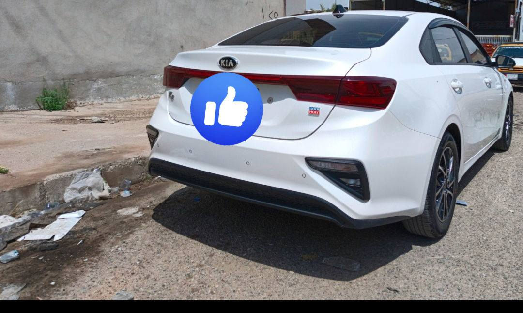 كيا سيراتو K3. كوري موديل 21 ضرر داير الخلفي صبغ بلا دواخل بلا أيرباك محرك16دوش محرك كير شرط السياره فول مواصفات فقط بلا سلايت بصمه كشن جلد هيترات تحديد مسار 
رقم جديد بأسمي سنويه جديده هزه 27 مكاني موصل أيسر السعر 135وبيها مجال ***********واتساب
