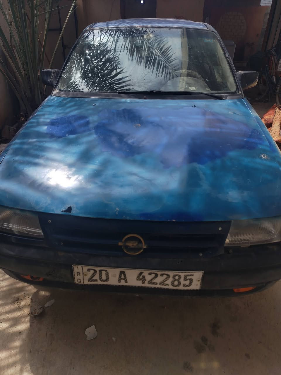 سيارة للبيع أوبل استرة ستيشن موديل 93... رقم ديالى انكليزي... السعر 25 ورقة وبيهة مجال للشراي ***********
