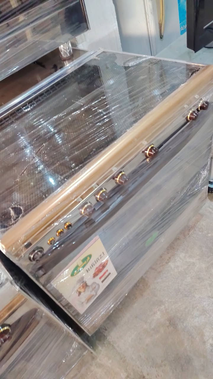 معرض رافع التميمي للاثاث المنزلي الجديد والمستخدم العنوان الحويجه فلكه شارع اطباء مقابل مجمع القادسيه
للمفروشات . . ***********.
