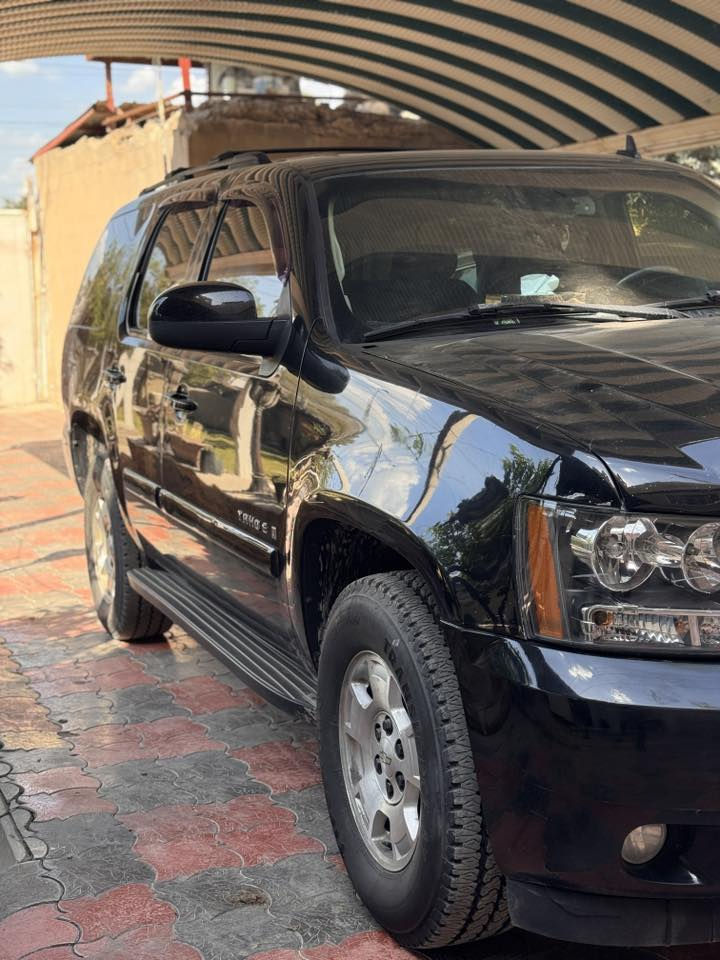 سلام عليكم ..
تاهو 2007 LTZ  فول مواصفات 
كلك بدون لوحات داخلة سياحة خليجي كفالة من الگص و الحادث و السرقة و الانتربول 
سيارة خير من الله ماشية 232 الف مكينة تخبل كفالة بيها صبغ اثر جراد اماكن محددة 
تدفئة تبريد 3 قطع كلة شغال تخم تاير جديد 
*الارقام الكويتية مالتها موجودة
للتواصل واتس اب ***********
