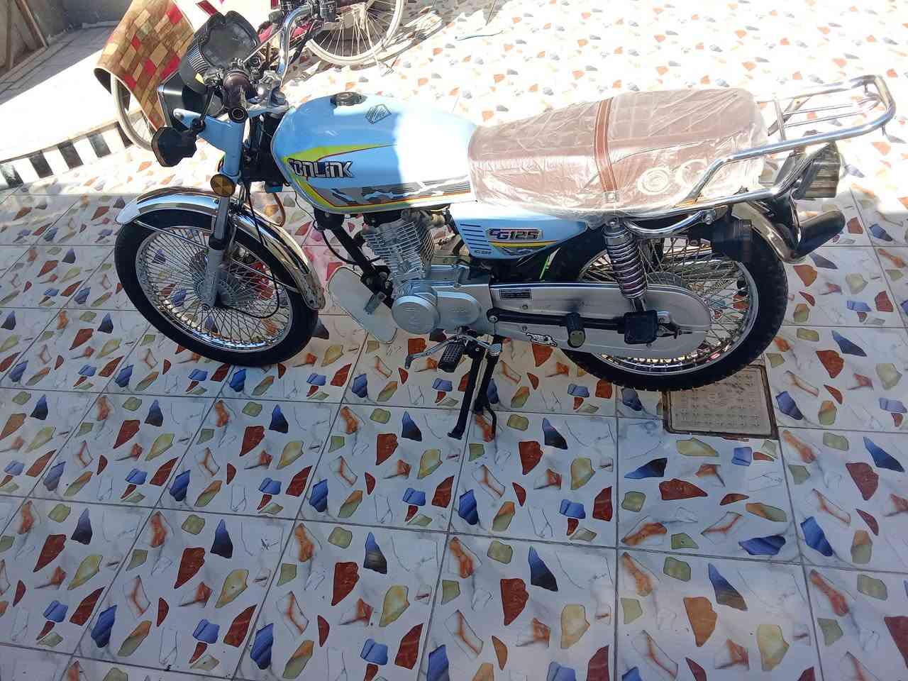 تايكر 24  نضيفه اوراق اصولي  
المكان بابل جبله  السعر ب650
 ***********
