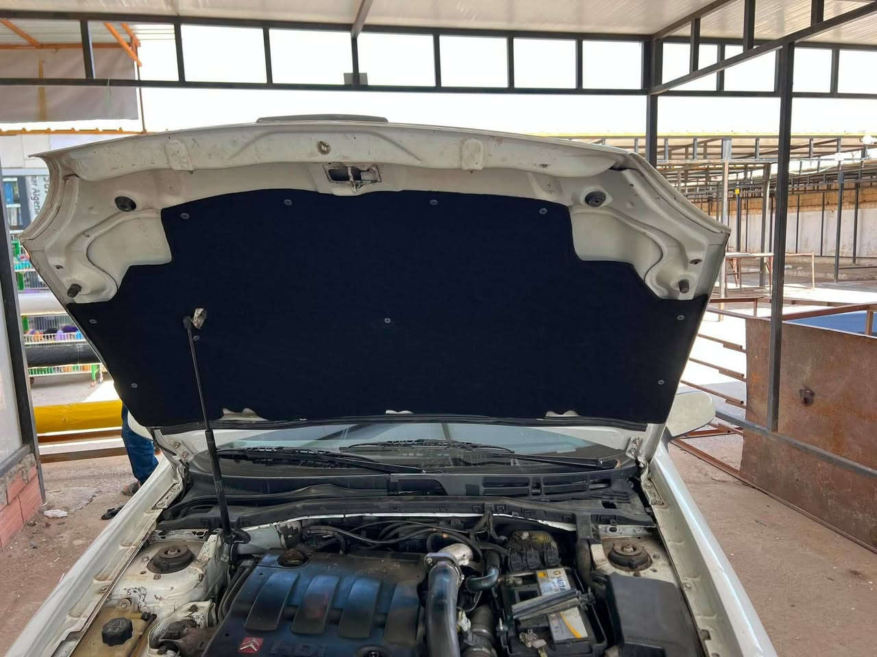 متوفر كوفار كابو بيجو 306 XSARAفي الجديد معاه الرفيات كالتي مليحة تركيب سهل التوصيل متوفر لجميع الولايات والدفع عند الاستلام لطلب المنتج يرجى مراسلتنا عبر الصفحة هاتف وات ساب ااكسيسوار السيارات الياس في خدمتكم مرحبا 0662803102


**إذا كنت صاحب هذا الإعلان وتريد حذفه لأي سبب، رجاءا أرسل رسالة إلى الدعم الفني**