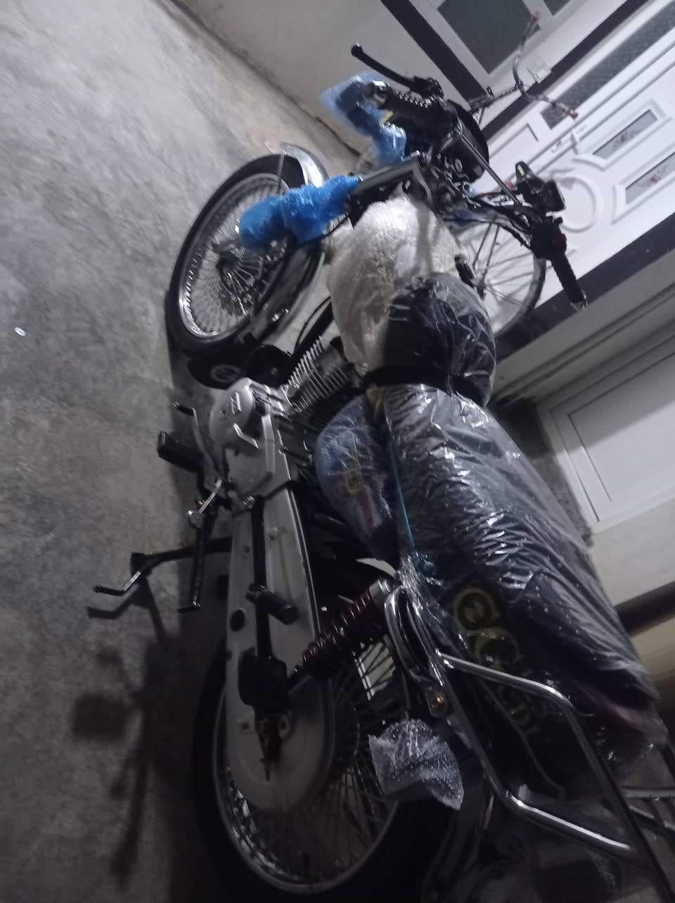 25


**إذا كنت صاحب هذا الإعلان وتريد حذفه لأي سبب، رجاءا أرسل رسالة إلى الدعم الفني**