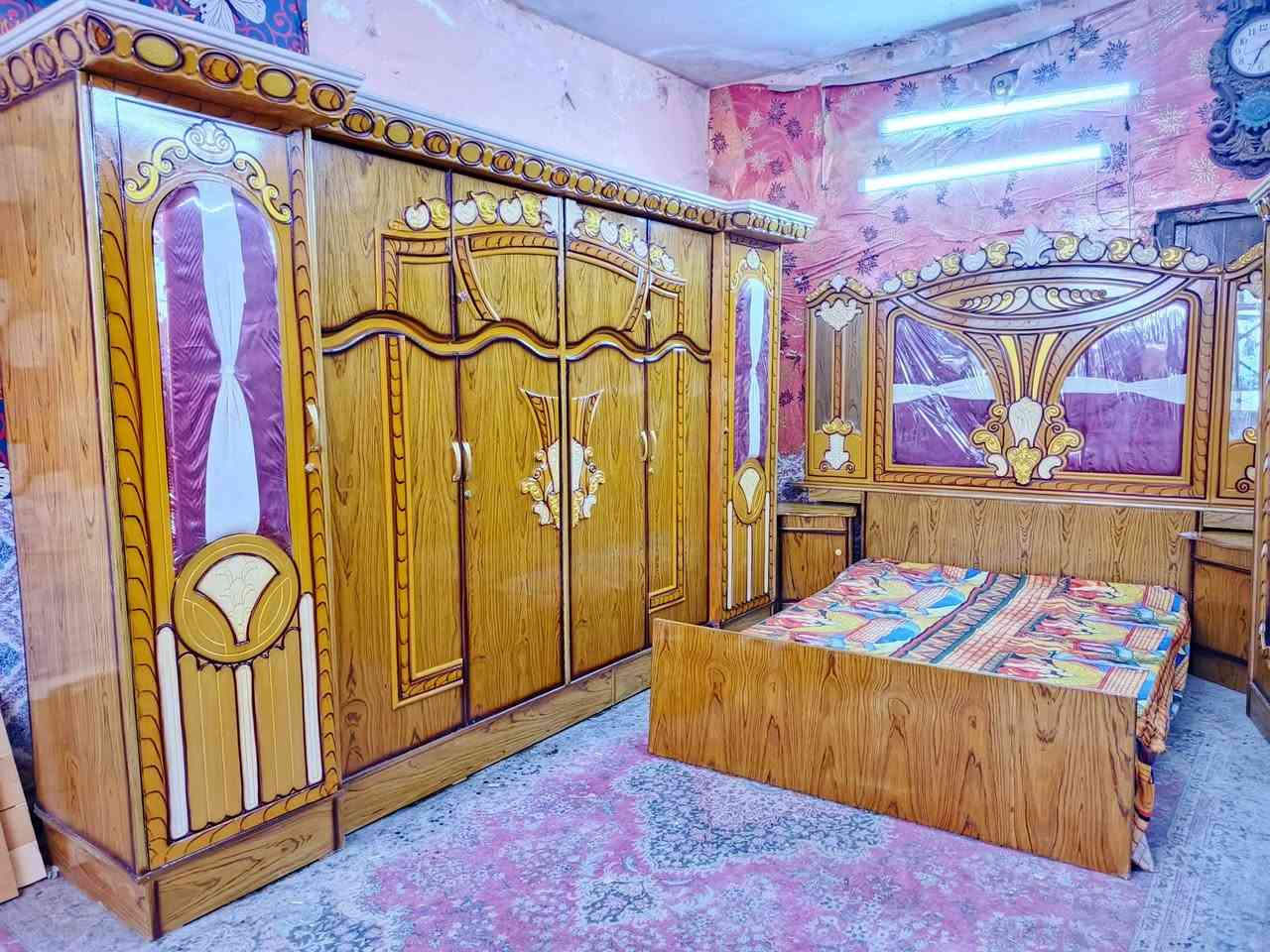 غرفه اخشاب ست ابواب ملحق للبيع السعر 600صاج الزاويه كنتوريه موديل حديث العنوان بغداد وكو توصيل انتصال ***********متواجد وتساب
