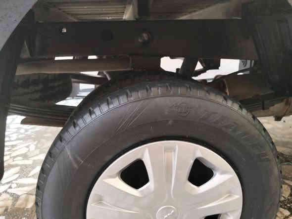 السلام عليكم كيا لبيع موديل 2018رقم واسط دولي 
مكينة جديده لا صرف ولا بخار ولا تنقيص وكير ومكينه واكسل وشاصي ورقم شاصي كل مكفول شرط تخم تاير جديد صدر امامي خلفي جديد محجر حلو السياره جاهز لشغل العنوان بغداد البلديات السعر 113وبيه مجال بسيط الرقم ***********
