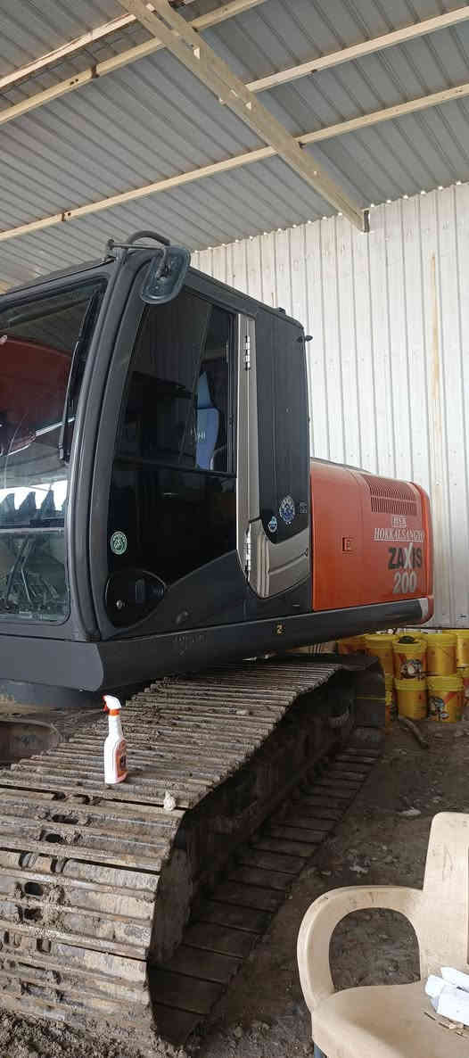 للبيع زت ثري موديل 11جاهزه للعمل الستفسار ***********     ***********
