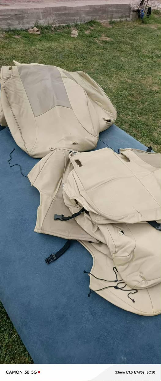 سلام عليكم مسجل اصلي مال سنتافيه 2012 نظافه 100/100 ودجا مال محرك نظافه 80/100 / و دوشمه نظافه 80/100 /  وسعر اتصل ع رقم *********** / مكلف بالنشر
