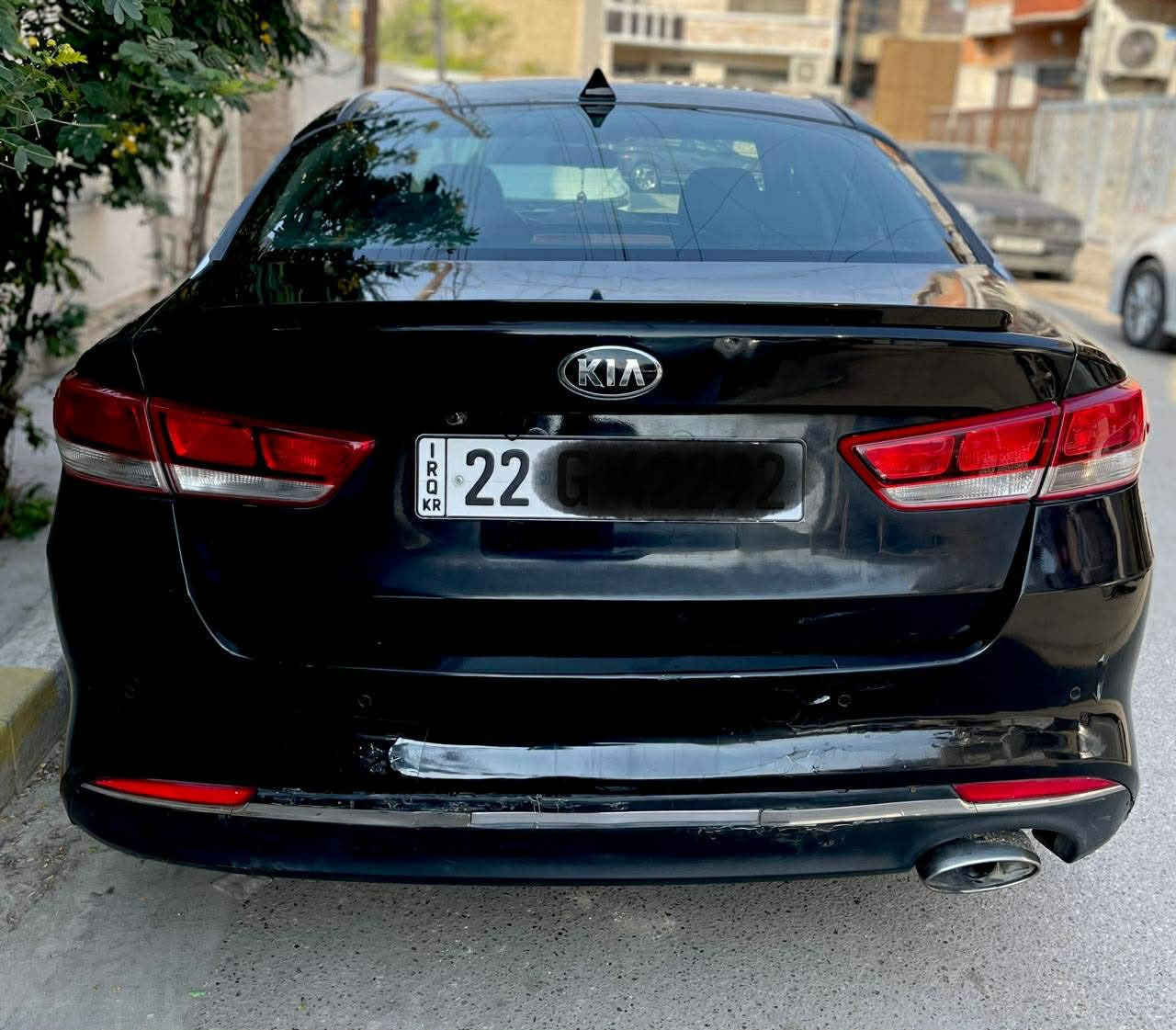 سلام عليكم كيا اوبتما موديل ٢٠١٦ وارد للبيع
حادثة جاملغ الخلفي بيهة كم قطعه صبغ اثر جراد وملاحظات بسيطة ابيع حزام بس هية مو حزام  للعلم البجم كبس ومابي قطره صبغ ولغود شواصي كفالة وايرباكات الدشبول مطاكات
السيارة باسمي رقم وهزم وفحص جدد ثاني يوم تحويل
مواصفات عادية معروفة
كير ومكينه خير من الله
ماشية ١٢٠
تخم تاير صدر جاهزة السيارة
سعرها ١٠٩ وبيهة مجال
***********
