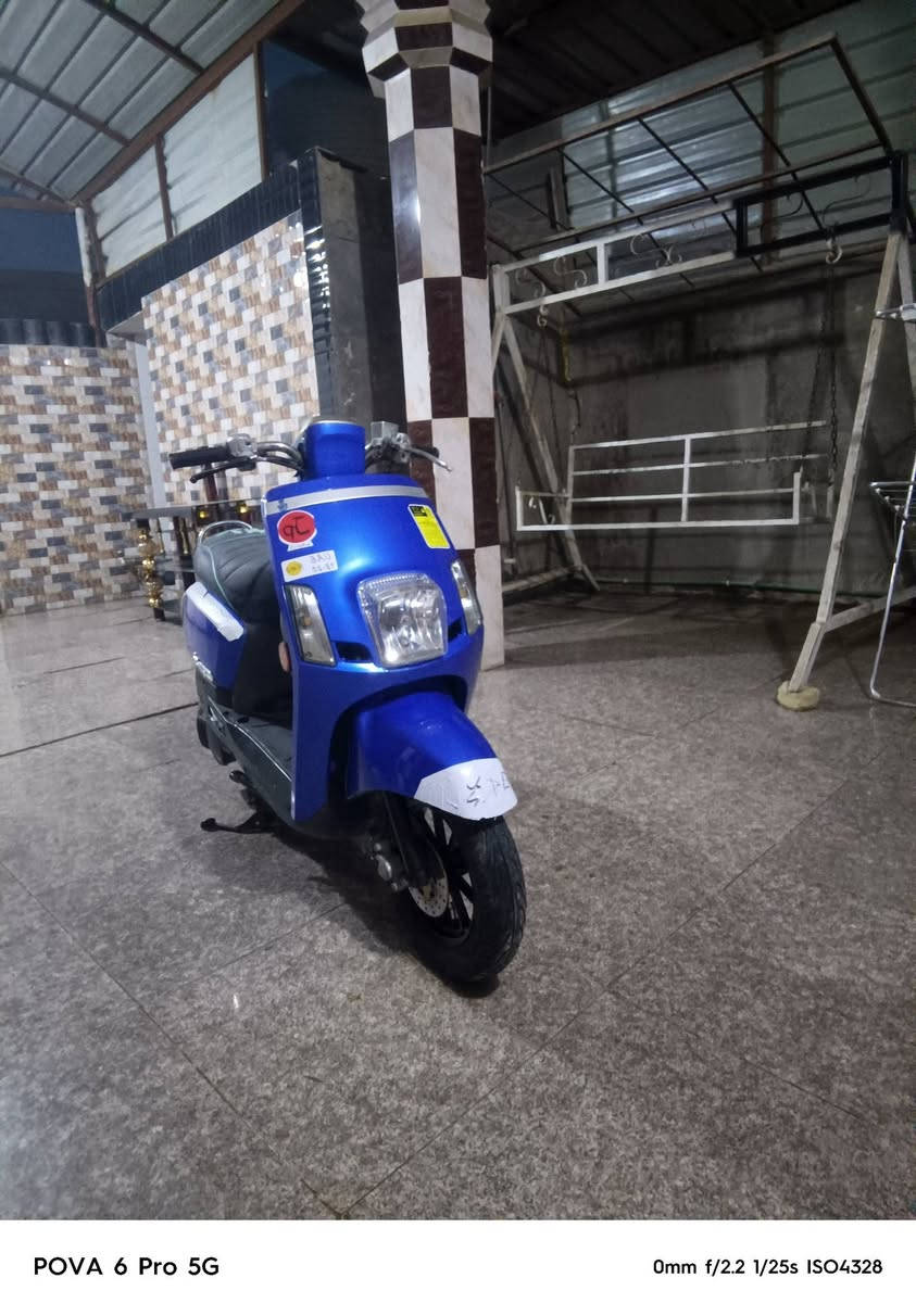 سلام عليكم شباب ماكس بوليسي 2011كفاله عامه ختم واحد ويه المكينه بس كفر تجاري تايوان أصلي درجه مامشيه 5تلاف زيروه وعلي بخدمت الشراي ب٨٠٠ 
حله طهمازيه ***********
