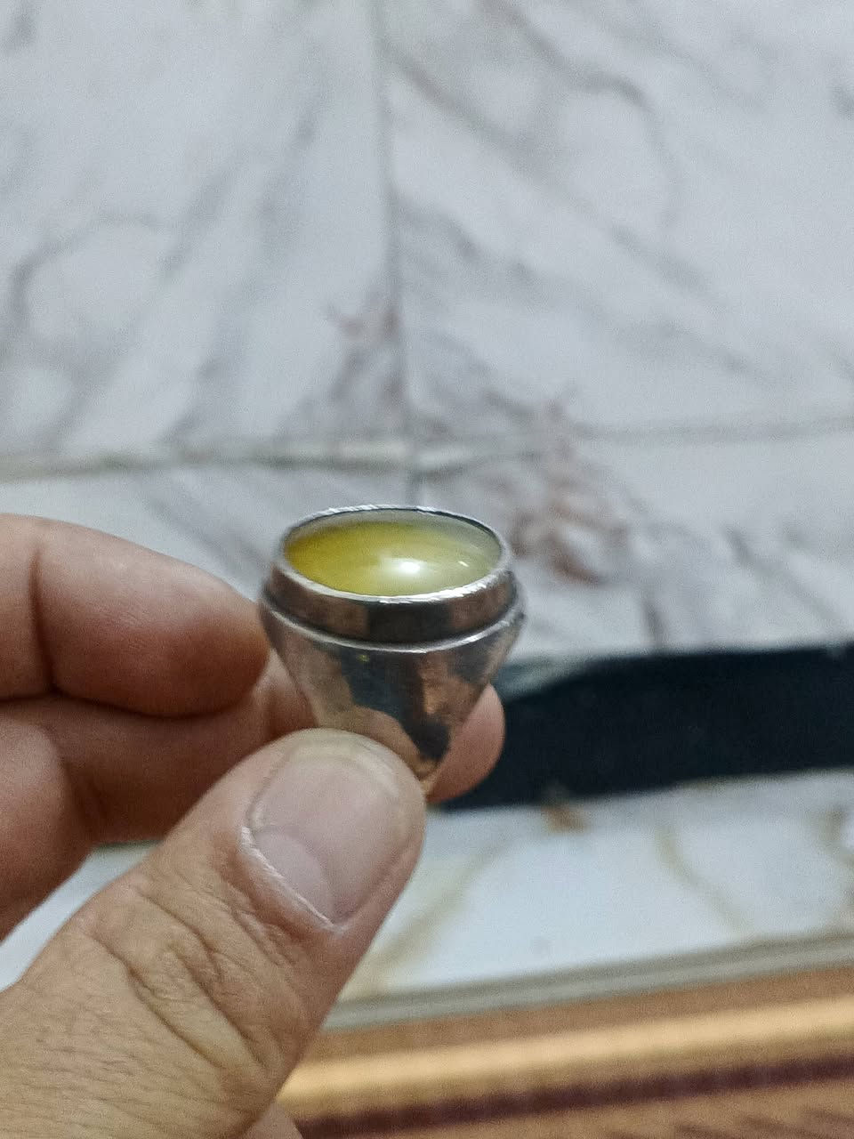 شرف الشمس قديم جدا صياغه يدويه قياس 25 26 التفاصيل في الفديو مهتم يتفضل خاص حبايب يوجد توصيل


**إذا كنت صاحب هذا الإعلان وتريد حذفه لأي سبب، رجاءا أرسل رسالة إلى الدعم الفني**