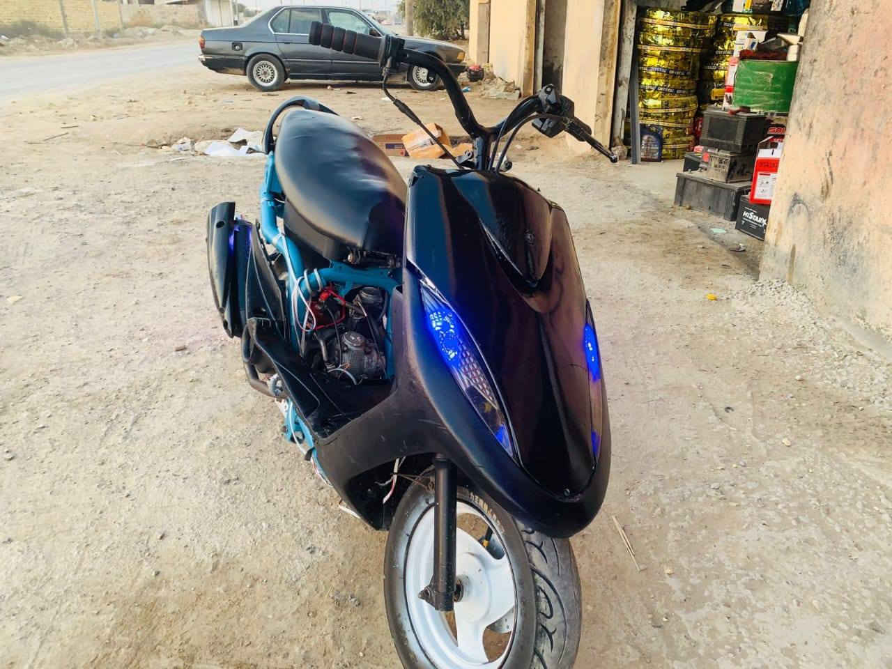 سلام عليكم ماكس عدله حربيه كامله سلف هندر نكرهه بكل وقت بوشه 55 دراجه مرتبه رقم *********** رقم مكاني ناصريه سيددخيل خاص مغلق
