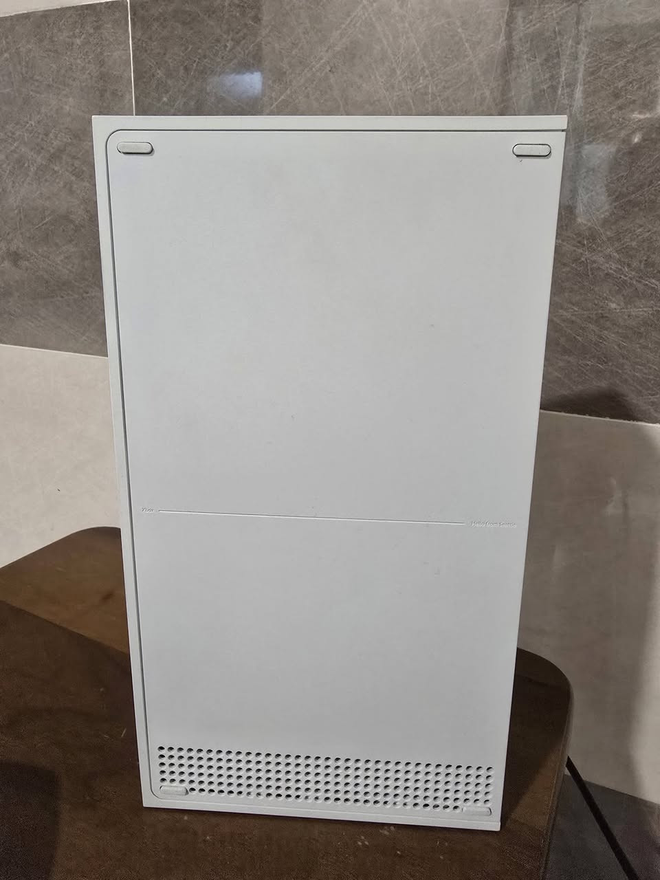 Xbox series s
اخو الجديد استخدام كلش قليل متروك من سنة 
سعر 350 
مكاني الموصل ***********
