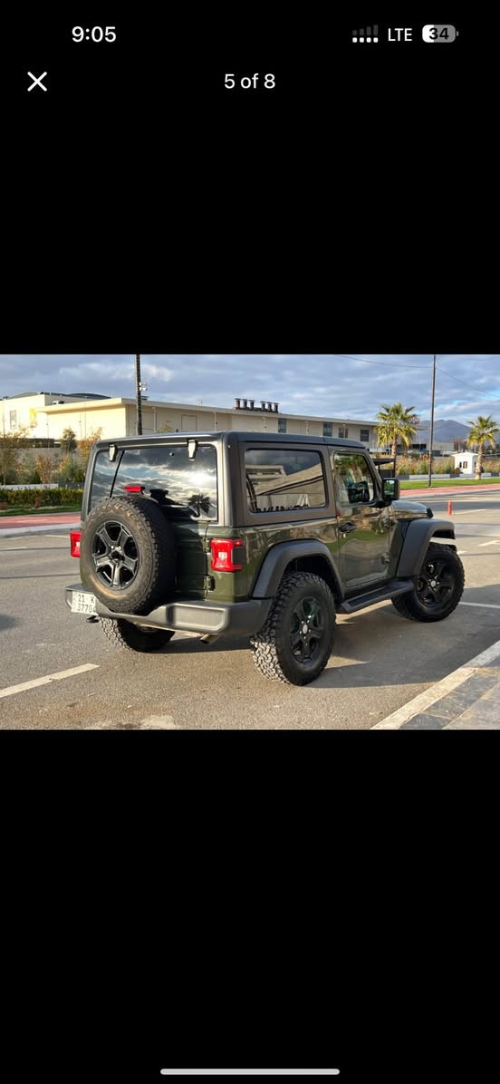 Jeep wrangler 2021
‎مواصفات sport 
‎ماشییە 59 الف مایل 
‎بدون صبغ بدون بارد بدون دواخل الحادث بس التایر سکن و الباقی مکفول 
گیر مکینة کولا بشرط
***********
