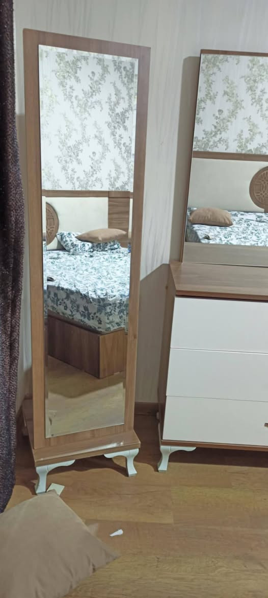 غرفة نوم تركيه 7قطع كلش نظيفة
للاستفسار ***********
