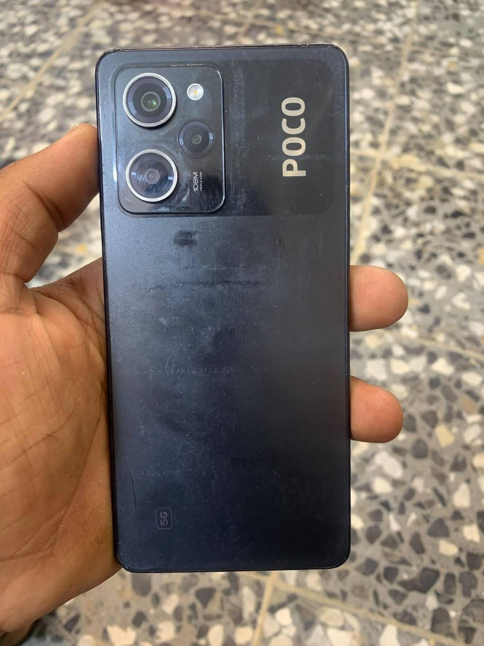 سلام عليكم جهاز POCO X5 Pro 5G البيع ذاكرته 256 يخبل جهاز مكفول بس فطور بالشاشه والباقي مكفول مكاني بغداد المدينه *********** السعر 125الف
