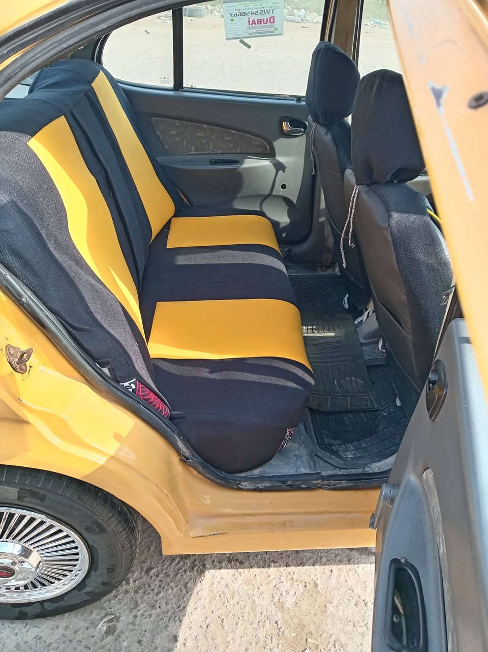 طيبه موديل 2015 للبيع السياره مابيهه تبديل بس صبغ بقبغ الجنطه موضحه بلصور مكينه كير شواصي حداديه خير من الله رقم بغداد نكليزي بسمي مصفره هيئه وغرامات هزه جديده السعر 37وبيهه مجال للشراي مكان السياره كربلاء قرب جامعه كربلاء الرقم ***********
