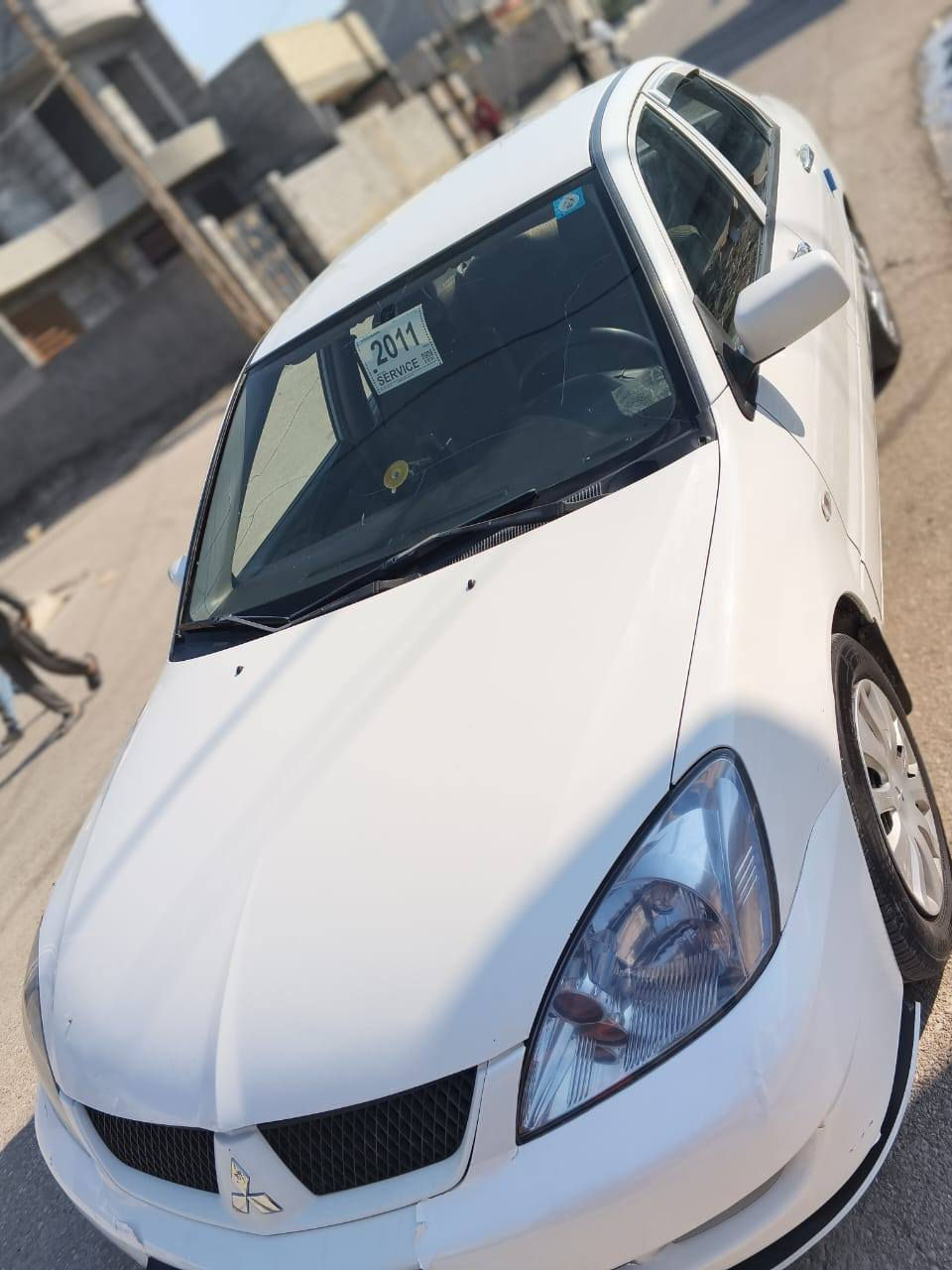 السلام عليكم
لانسر موديل 2011 كير محرك مكفولات خير من الله
رقم بغداد انكليزي هزه جديد بشرط التحويل
صبغ فقط باب السايق سونار موجود
سياره جديده خير من الله
مكان السياره ديالى بلدروز السعر 90وبيها مجال رقم ***********
