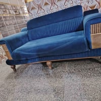 تخم تركي خمس مقاعد نظيف ودرجة اولى بغداد السعر 300 وات ساب 07705853924