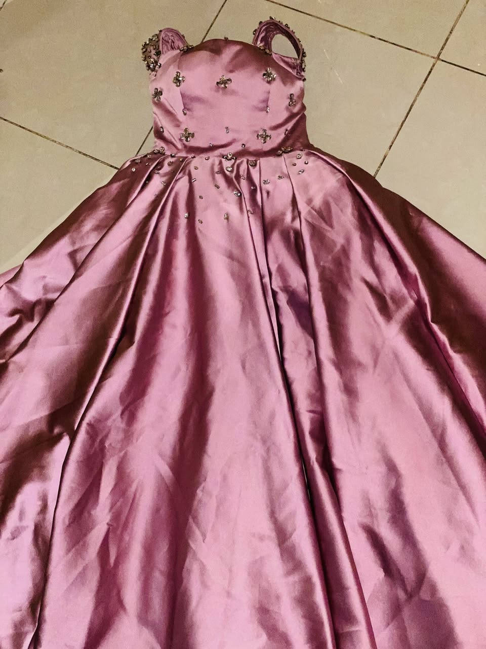 سعر ٦٥مع توصيل


**إذا كنت صاحب هذا الإعلان وتريد حذفه لأي سبب، رجاءا أرسل رسالة إلى الدعم الفني**