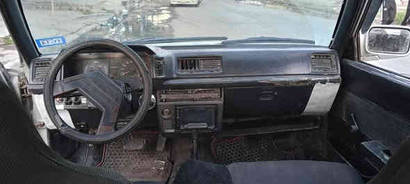 السلام عليكم سياره كرونا تويوتا للبيع موديلها 84 سعرها 28  ورقه  سنويه 27 محرك بدايه صرف  وبيها مجال  ***********
