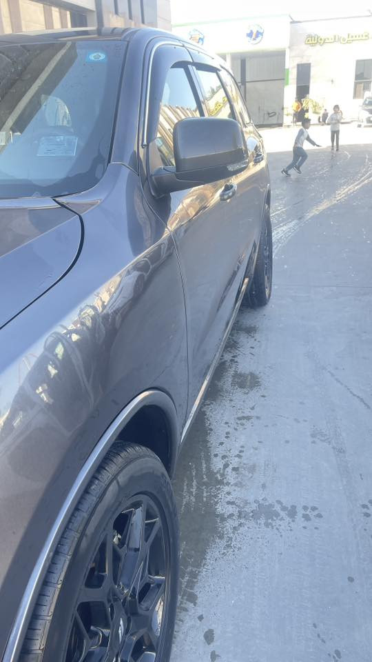 دورنكو 2021 بيع مستعجلGt
ماشيه 50 الف mi

كشنات جلد  رادرادات فول ما عده الفتحه 

سياره حادثها بنيد والجاملغ بي بارد وبلعراق البابين مال جه سياق بيهن شخوط سًويتهن كلير 

سياره خير من الله حلوه تخبل 

كفاله مكينه. كير. حداديه 

سعر ب220 وبيها مجال حق جيه

***********
