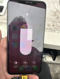 آيفون ١١ برو ماكس • ٢٥٦ • كامرات شالعه