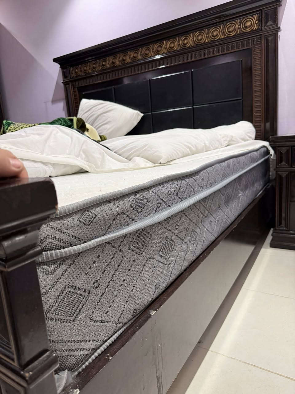 غرفه نوم كبيره ممتازه واستعمال 2 شهر ومرتبه نوم كبيره 2*2m ارتفاع 30 سم   البيع لدواعي السفر للتواصل 
0545477170


**إذا كنت صاحب هذا الإعلان وتريد حذفه لأي سبب، رجاءا أرسل رسالة إلى الدعم الفني**