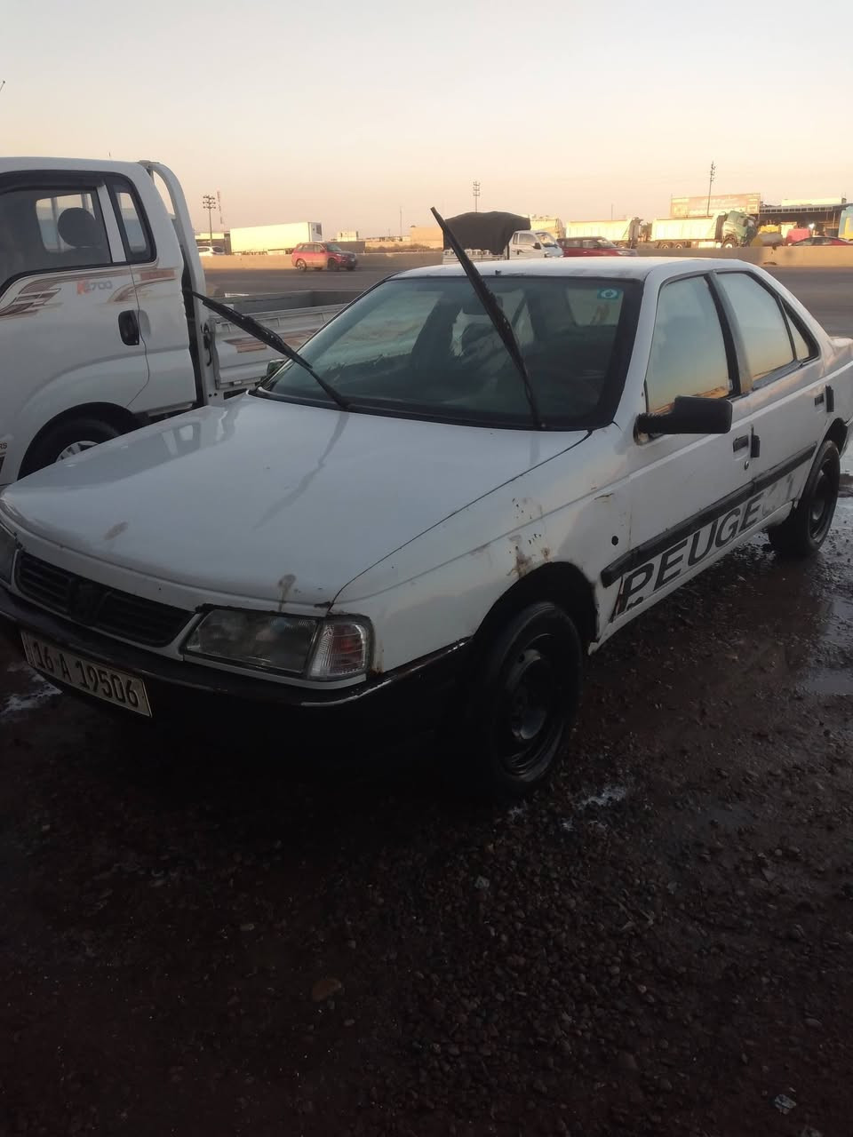 للبيع بيجو روى موديل ٢٠٠٨ رقم نكليزي بسمي سنويه لغاية ٢٠٣٠ هزه جديده شرط التحويل مكان السياره بغداد قرب مدينة بسمايه السعر ٢٦ورقه وبيها مجال ***********/***********
