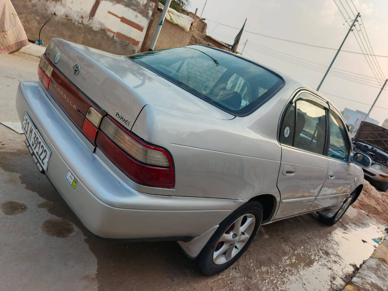 سلام عليكم أخوان 🔱🔱(البيع كورلا موديل 1994)
رقم بغداد دولي مكفوله من صبغ وضربه فقط جاملغ امامي
مصبوغ  دشبول يسره بلادي جديد ابطاين جدد سنتر لوك 
مكينه وكير خير من الله تخم تاير جديد ويلكب جديد 
(سعره 62وبيها مجال) مكاني ناصريه. رقم الهاتف 
(***********)...(***********)
