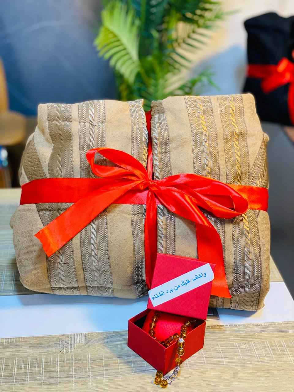 هدية رجالية متكونة من فࢪوة ثكيلة وتحتوي على فرو من داخل مع هدية سبحة با الوان حلوه ولفروة الوانهه بعد احلى اهدي ابو بيتج اجمل هدية توصيل 4لجميع محافظات العراق Colombo, Sri Lanka


**إذا كنت صاحب هذا الإعلان وتريد حذفه لأي سبب، رجاءا أرسل رسالة إلى الدعم الفني**