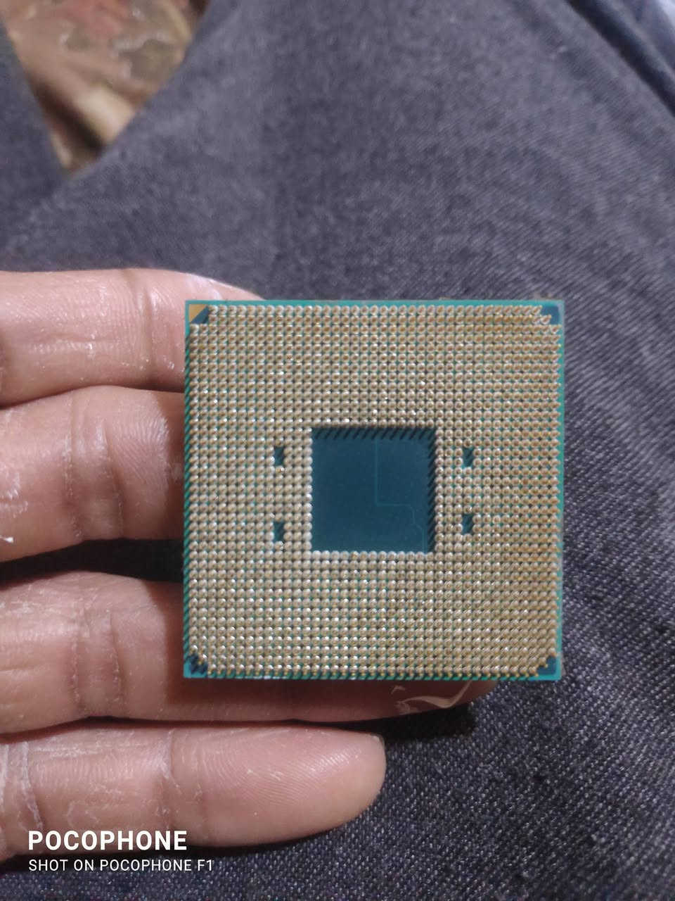 السلام عليكم 
عندي معالج r5 4650g pro  مستخدم نظيف  للبيع يرهم للتجميعات المتوسطة  السعر 75 الف وبيه مجال
اخوان الفحص مرفق كدامكم وكل الهلا بيكم 
رقم التواصل : *********** او واتساب
