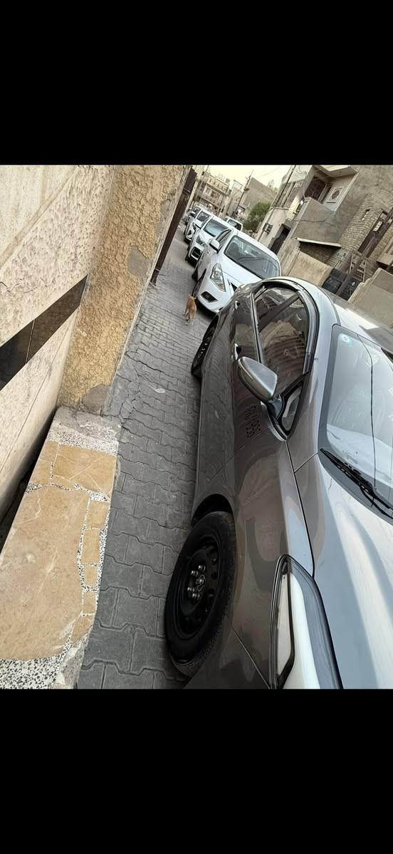 السلام وعليكم من رخصت الادمن سيراتو وراد كوري 2017رقم بغداد كامله صدر محرك كير كفاله الكشر شبه حزام بيه 5قطع مكانه بغداد الدوره السعر 108 وبيه مجال بسييط ***********
