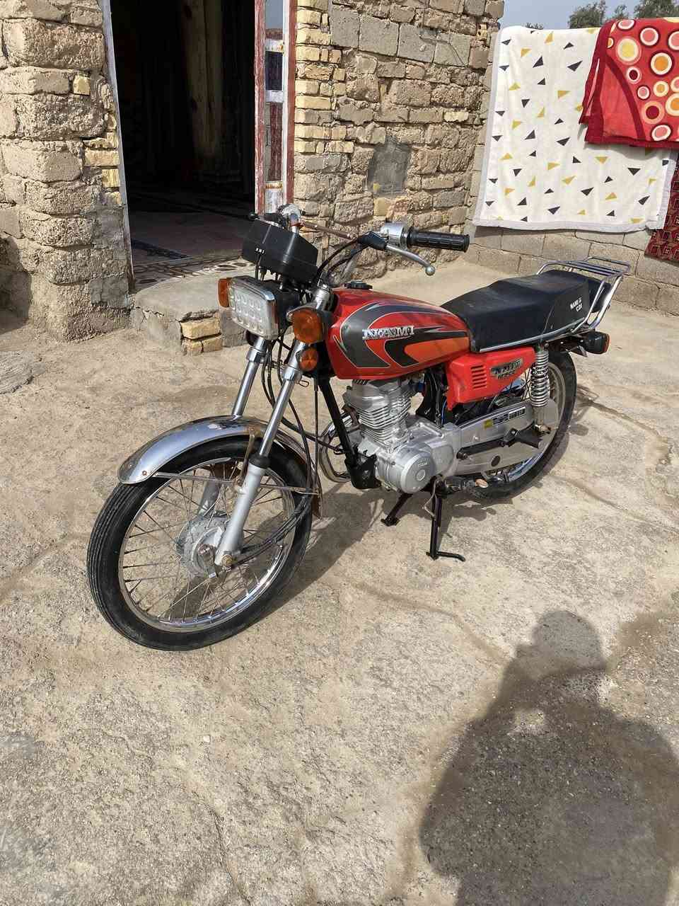 سلام عليكم دراجه ايرانيه للبيع موديل 2021. دراجه أوراق اصولي وكيل ميسان مكان ميسان سعر 750 وبيه مجال لشراي لتواصل ***********او خاص
