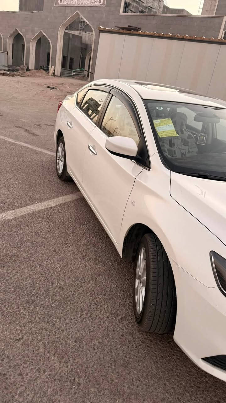 � للبيع | نيسان سلفي 2025 فل مواصفات 🚗
✅ اللون: أبيض لؤلؤي
✅ الممشى: 22 ألف كم فقط
✅ مكفولة وبحالة الوكالة
✅ فل مواصفات، استعمال نظيف جدًا ولا تحتاج أي مصروف.

💰 السعر: 13,300 دولار
📌 السعر قابل للتفاوض بالمعقول للمشتري الجاد.

إذا تدور على سيارة اقتصادية، مريحة، ونظيفة وتستحق سعرها الاستفسار اتصل ***********
