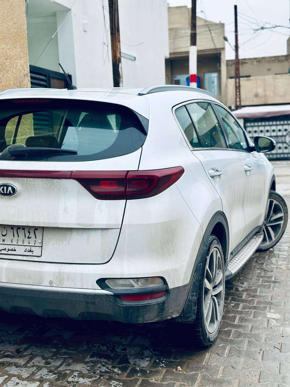 السلام عليكم كيا سبورتج ٢٠٢١السياره مكفوله كفاله عامه عدا طخه بسيطه ماشيه ١٤٠ الف كير مكينه صدر كله مكفول      تخم تاير جديد مكان السياره بغداد حي العدل السعر ٢٠٥ وبيه مجال بسيط للاتصال ***********
