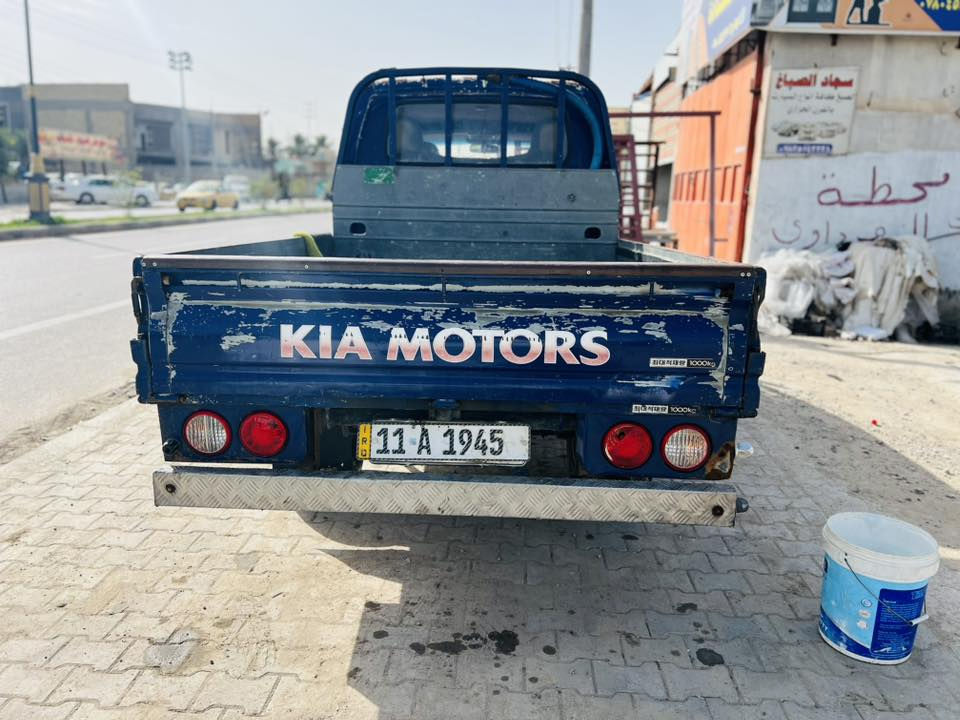 السلام عليكم كيه حمل دبل قماره للبيع موديل 2008 رقم بغداد دولي راعيه يمي بالمشخاب مكينه 3000بريجو جاهزه السياره مكينه كير حداديه تبريد ثلج شاشه السياره مكفوله من الضربه السعر 85 وبيه مجال المكان نجف مشخاب الرقم ***********
