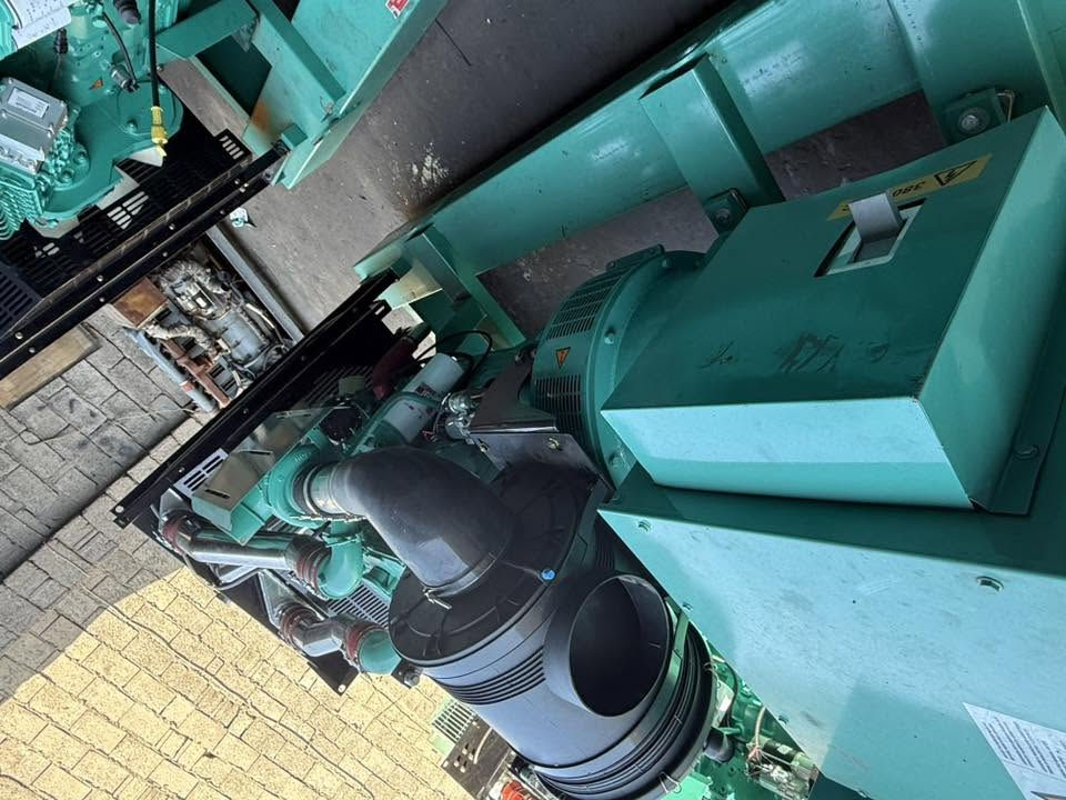 السلام عليكم
كمنز 250kva 
ساعات العمل. زيروو 
نظام اوتو حمايه فول اوتماتيك
وضع بلاد شركة  
أربيل صناعه جنوبيه 
نظام اوتو حمايه فول اوتماتيك
وضع بلاد شركة  
🚚يوجد توصيل الى جميع المحافظات وبضمان🚚
🚚كياندن هةية بو هةموو شاركان بةكرينتى🚚
 للاستفسار:
 ابو علي 
***********
***********
***********
