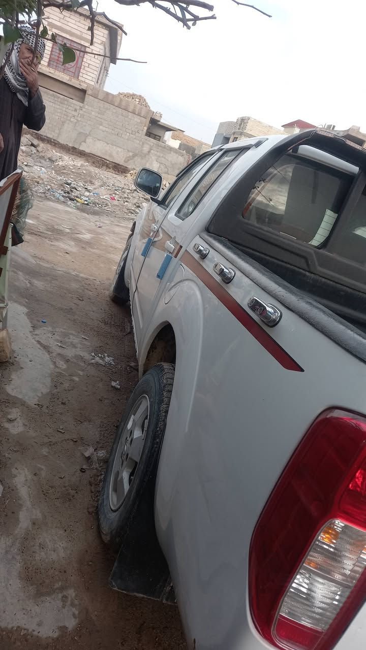 السلام عليكم من رخصت الادمن نيفاره موديل ١٤ رقم انكليزي قادسيه سنويه ٢٠٣٠تخم تاير جديداوتوماتيك مكفوله زنون لايت جديد كير ومحرك خير من الله ترايك للبصره مكاني النجف الكوفه شارع المعمل ***********
