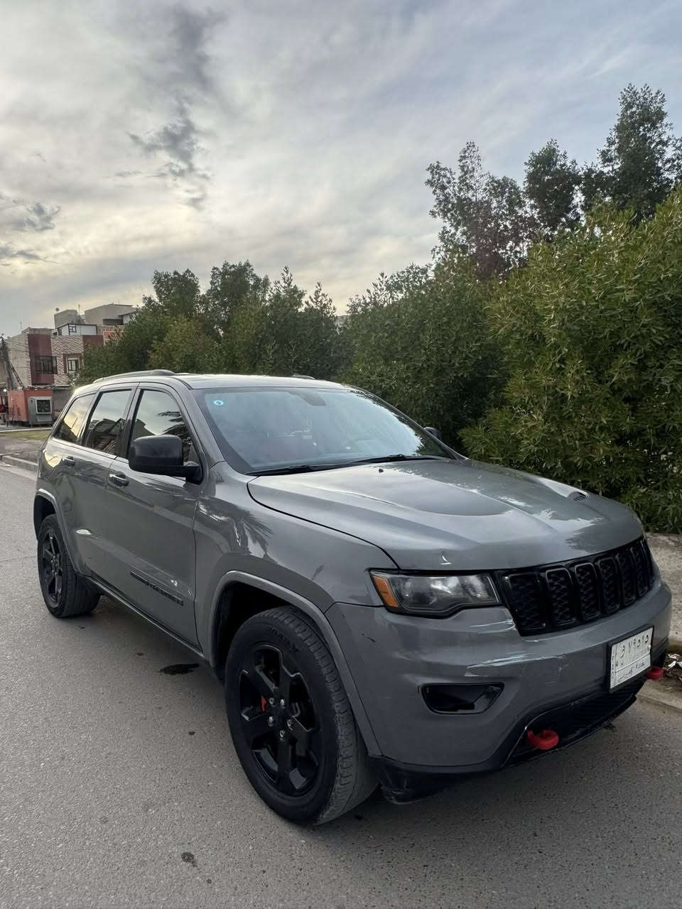 السلام عليكم
جيب 2019 امريكي لون اسمنتي 
محرك 3600 / فول موصفات فتحه وكشن كهرباء شاشه وسط
حادثها بنيد فقط وبيها تصليح بالشاصي 
صبغ بنيد فقط 
رقم بغداد تحويل مباشر ماشيه93 ميل كير محرك صدر تايرات جاهزه / السعر 184 وبيها مجال مكاني بغداد العامريه
*********** محمد
