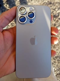 ايفون ١٥ برو ماكس • ٢٥٦ • بطاريه ٩٠