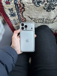 ايفون ١٤ برو ماكس • بطارية ٨٥ • شاشة مبدلة اصلية