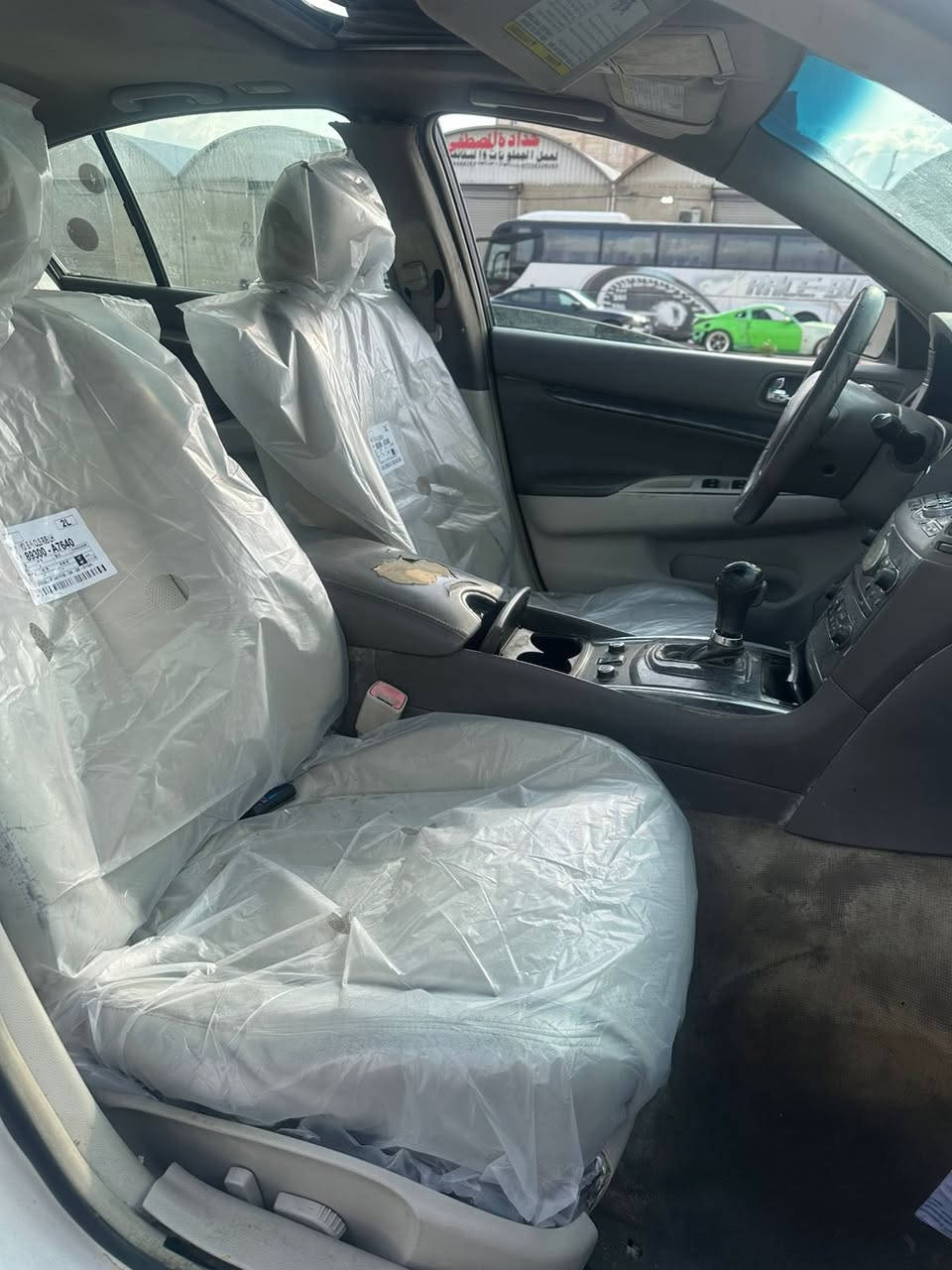 السلام عليكم انفنتي 2010 مكينه 3.7 v6 السياره مرشوشه جماليه لان جان عليه وشم ونصبغت كفاله كصه وحادث رقمها بغداد مشروع وطني السيارة عوزه تلحيضات بسيطه صبغته كلش حلوه ونظيفه غرفته مرتبه مكانه بصرة الجنينه *********** 
السعر 45 وبيها مجال حك الجيه
