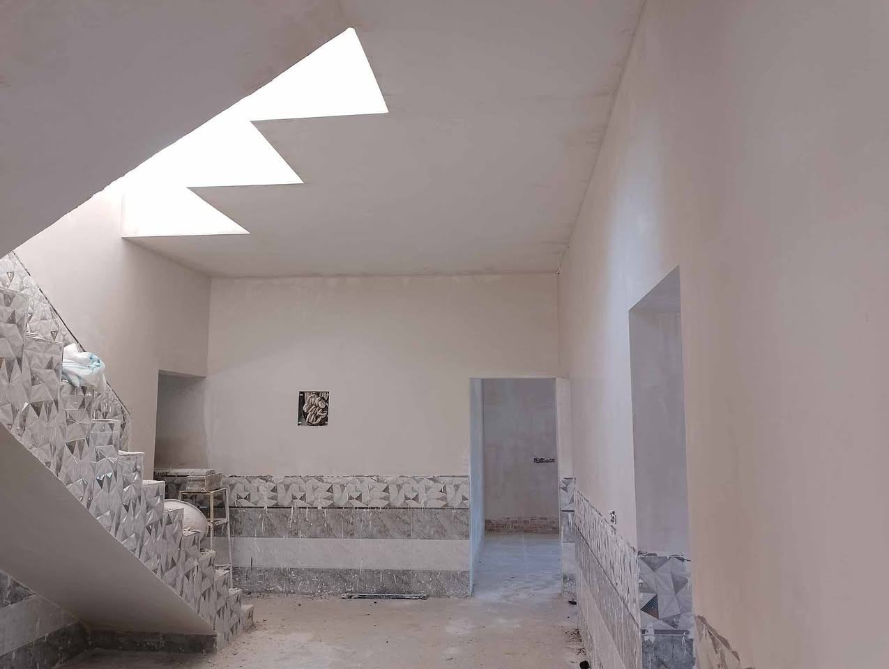 السلام عليكم كادر لبخ جص من الموصل_شغل درجة اولى  شغل على مساطر وحسب الطلب شغل نضيف ومرتب شغلنا مستمر بل شرقاط البيت يطول 3 ايام من يرغب بل عمل الاتصال على رقم ***********و ***********خاص مفتوح
