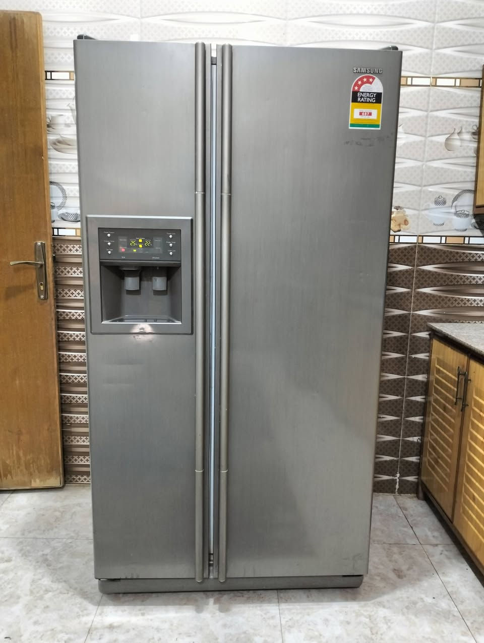 للبيع ثلاجة نوع سامسونج أكبر حجم ماخذهه بمليون و600
عطلهه تفصل السعر 200 التواصل

***********
