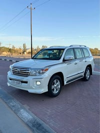 لاندكروز • ٢٠١٢ • رقم بغداد