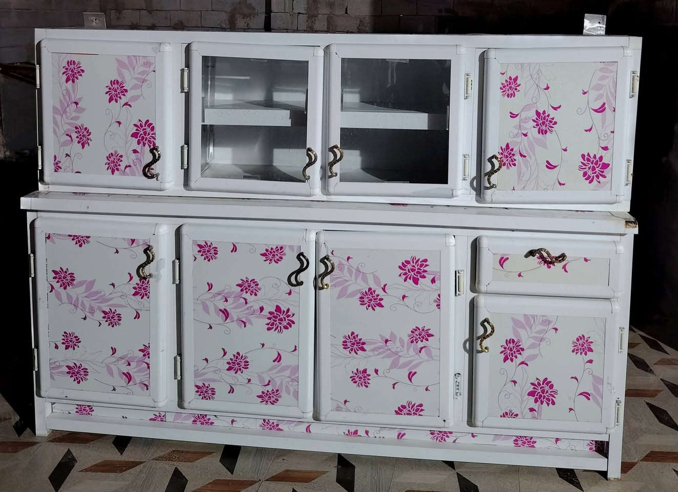 كاونتر مترين وسنك متر شرط النضافه


**إذا كنت صاحب هذا الإعلان وتريد حذفه لأي سبب، رجاءا أرسل رسالة إلى الدعم الفني**