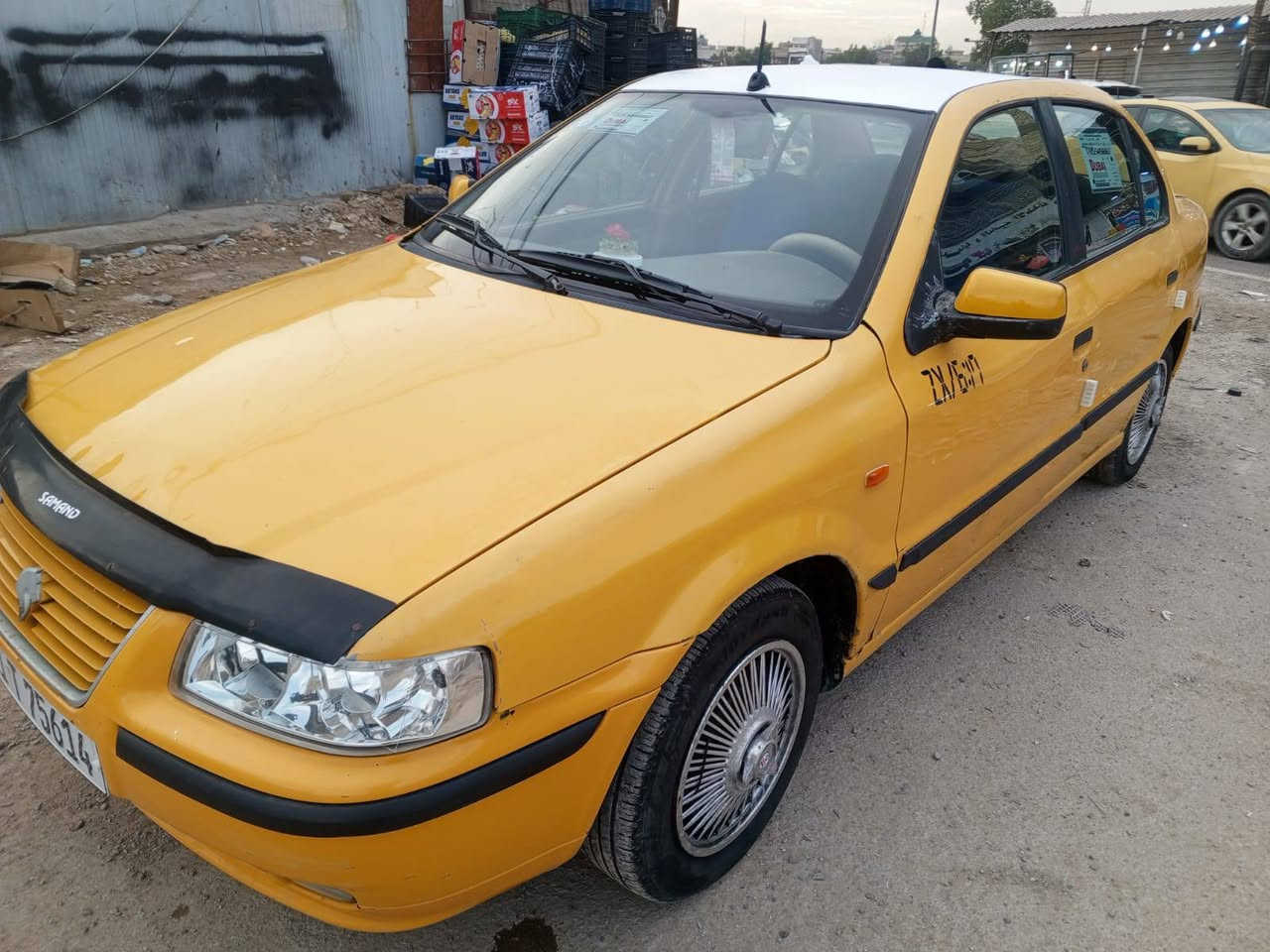 السلام عليكم
سمند 2012 رقم بغداد مصفره هيئه وغرامات مكفوله من الضربه كير ومحرك فرنسي لاتبخير ولاتنقيص الحمد لله سنويه ل2029 
السعر 33 
رقمي خط  واتساب ***********
مكاني بغداد حي النصر
